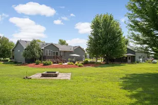 423 Doppy Ln, Le Sueur, MN 56058 - Photo 51