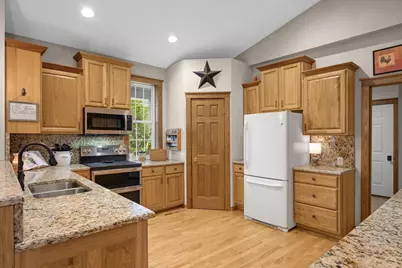 423 Doppy Lane, Le Sueur, MN 56058 - Photo 9