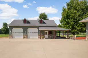 423 Doppy Ln, Le Sueur, MN 56058 - Photo 49