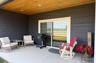 719 Tallgrass Cir, Luverne, MN 56156 - Photo 3
