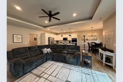 719 Tallgrass Circle, Luverne, MN 56156 - Photo 9