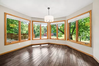 2430 Larpenteur Avenue E, Maplewood, MN 55109 - Photo 9