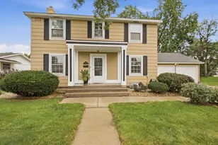 1104 23rd Ave N, Saint Cloud, MN 56303 - Photo 1
