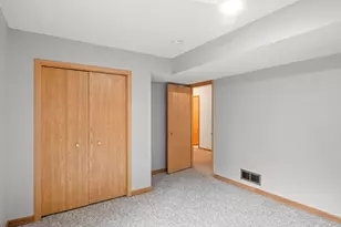 14806 Hallmark Dr, Apple Valley, MN 55124 - Photo 27