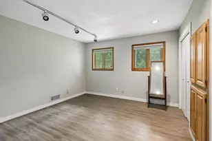 3225 W 54th St, Edina, MN 55410 - Photo 7