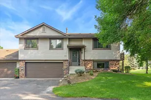 566 Donegal Cir, Shoreview, MN 55126 - Photo 1