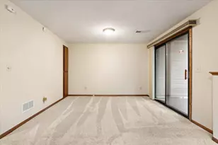 566 Donegal Cir, Shoreview, MN 55126 - Photo 33