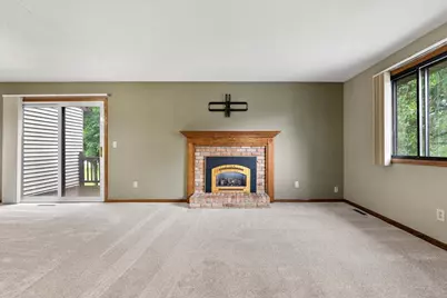 566 Donegal Circle, Shoreview, MN 55126 - Photo 11