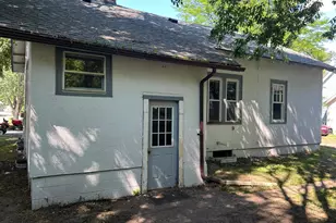 403 S 3rd St, Princeton, MN 55371 - Photo 5