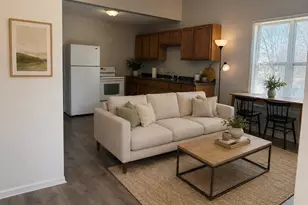 1204 E 7th St, Saint Paul, MN 55106 - Photo 7
