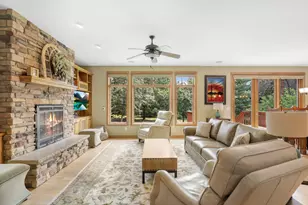 8415 Groveland Rd, Mounds View, MN 55112 - Photo 3