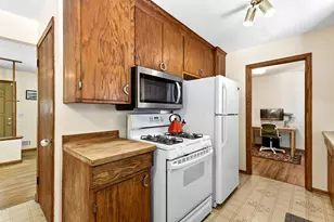 7024 Drew Ave N, Brooklyn Center, MN 55429 - Photo 5