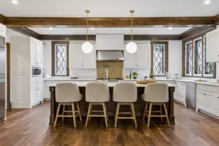 2204 W Lake of the Isles Pkwy, Minneapolis, MN 55405 - Photo 9