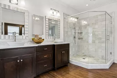 2204 W Lake Of The Isles Parkway, Minneapolis, MN 55405 - Photo 19