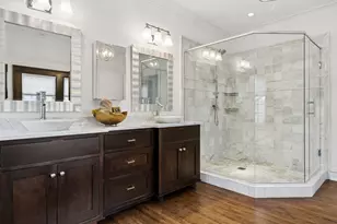 2204 W Lake of the Isles Pkwy, Minneapolis, MN 55405 - Photo 19