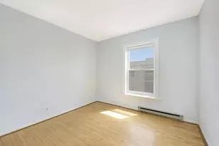 2421 Emerson Ave S, Minneapolis, MN 55405 - Photo 25
