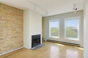 2421 Emerson Ave S, Minneapolis, MN 55405 - Photo 19