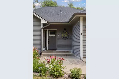 2041 Oakridge Street, Saint Paul, MN 55119 - Photo 5
