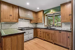 8307 Oakmere Rd, Bloomington, MN 55438 - Photo 19