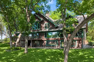 8307 Oakmere Rd, Bloomington, MN 55438 - Photo 9