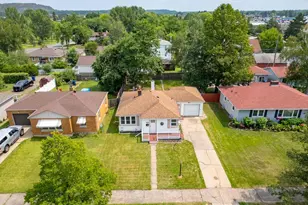 2434 9th Ave E, Hibbing, MN 55746 - Photo 17