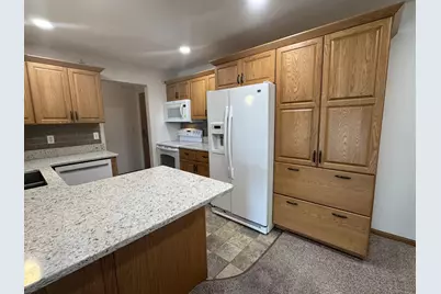 101 Albion Avenue #201, Fairmont, MN 56031 - Photo 11