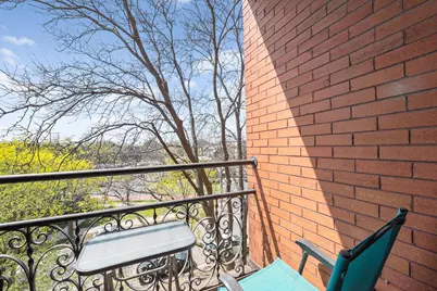 2421 Emerson Avenue S #107, Minneapolis, MN 55405 - Photo 13