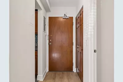 2212 Aldrich Avenue S #102, Minneapolis, MN 55405 - Photo 3