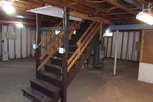 218 E 2nd St, Blue Earth, MN 56013 - Photo 21