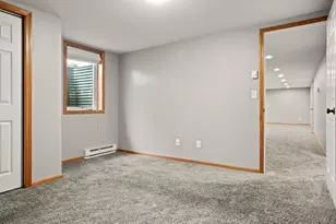 1108 S River Dr, Moorhead, MN 56560 - Photo 31