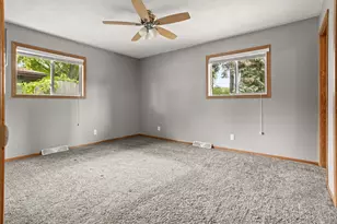 1108 S River Dr, Moorhead, MN 56560 - Photo 19