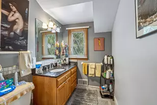 129 Teresa Dr, West Saint Paul, MN 55118 - Photo 19