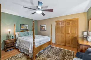 129 Teresa Dr, West Saint Paul, MN 55118 - Photo 15