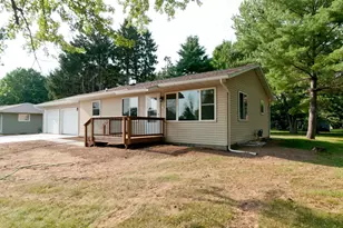 417 Spruce Ave, Cameron, WI 54822 - Photo 5