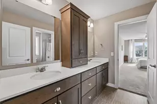 4391 Millstone Dr, Chaska, MN 55318 - Photo 19
