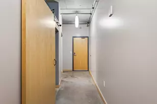 720 4th Street N, Minneapolis, MN 55401 - Photo 31