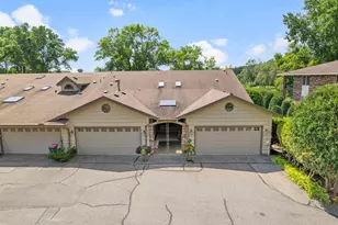 1297 Black Oaks Ct N, Plymouth, MN 55447 - Photo 1