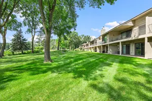 1297 Black Oaks Ct N, Plymouth, MN 55447 - Photo 47