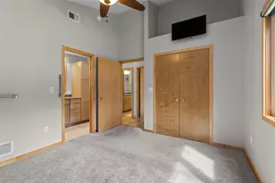 17416 Roberds Lake Ct, Faribault, MN 55021 - Photo 11