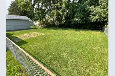 1311 5th Street NW, Austin, MN 55912 - Photo 23