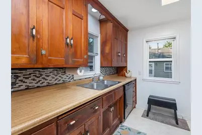 325 5th Avenue N, Hopkins, MN 55343 - Photo 5