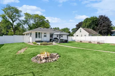2110 E 87th Street, Bloomington, MN 55425 - Photo 33