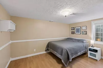 2110 E 87th Street, Bloomington, MN 55425 - Photo 27