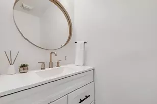4005 21st Ave S, Minneapolis, MN 55407 - Photo 9