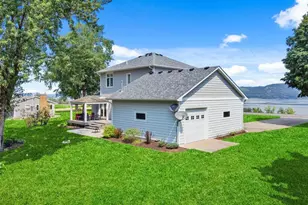 32297 Lakeview Dr, Lake City, MN 55041 - Photo 97