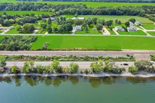32297 Lakeview Dr, Lake City, MN 55041 - Photo 13