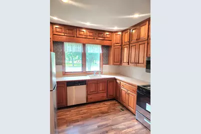 120 Park Avenue W, Renville, MN 56284 - Photo 5