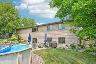 2318 Friendship Ln, Burnsville, MN 55337 - Photo 37