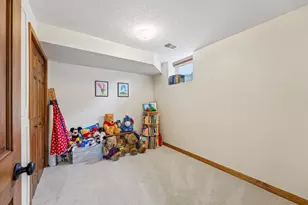 2318 Friendship Ln, Burnsville, MN 55337 - Photo 15