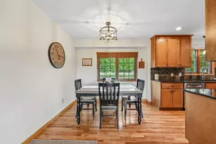 2318 Friendship Ln, Burnsville, MN 55337 - Photo 3